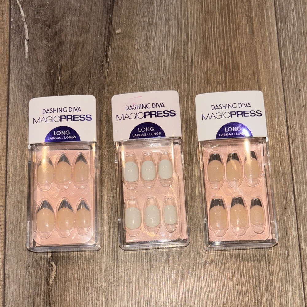 Dashing Diva Press On Nails